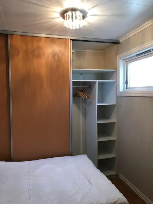 Comfortable 3 Bedroom Apartment On One Floor. サンネフヨル エクステリア 写真